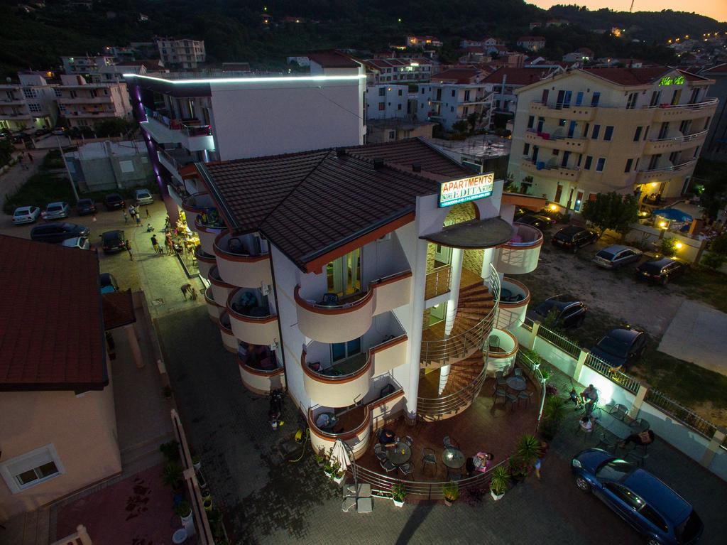 Hotel Edita Ulcinj Extérieur photo